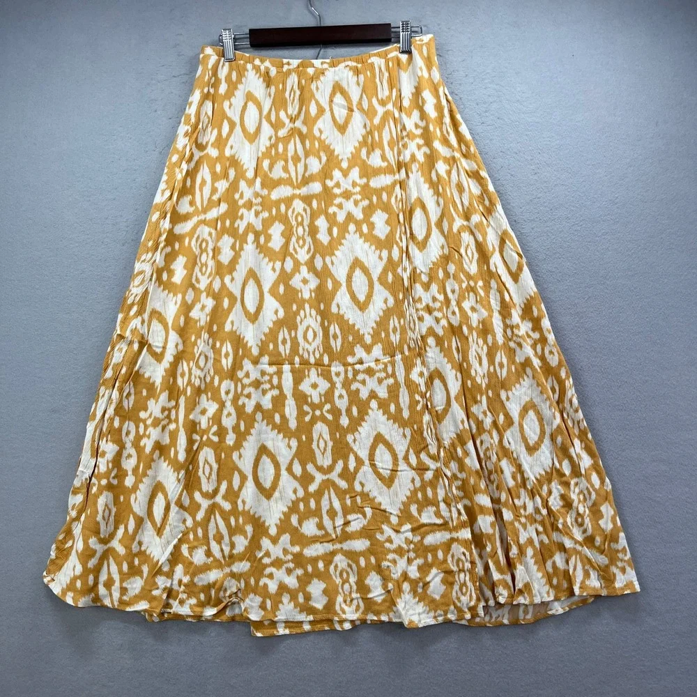 BB Dakota Skirt Womens L Maxi Yellow Ikat Boho Steve Madden Flowy Breezy Summer